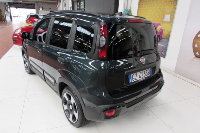 Fiat Panda Cross 1.0 FireFly 70cv S&S Hybrid CROSS Verde - foto 4 di 4