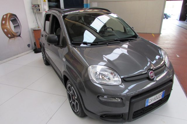 Fiat Panda 1.0 FireFly 70cv S&S Hybrid City Life - foto 3 di 4