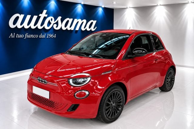 Fiat 500e Berlina 42 kWh Red - km 6190, del 2025, 6.190 km, in vendita a Rho (MI)