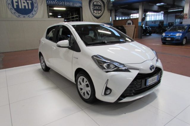 Toyota Yaris 1.5h 100CV Business HYBRID 5 porte - foto 3 di 4