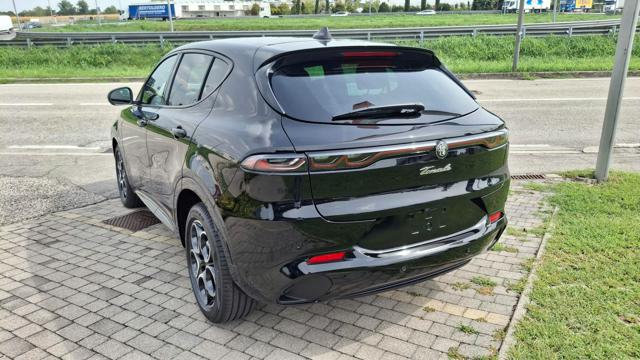 Alfa Romeo Tonale 1.5 175 CV MHEV TCT7 Ti "PELLE ROSSA" - foto 4 di 4