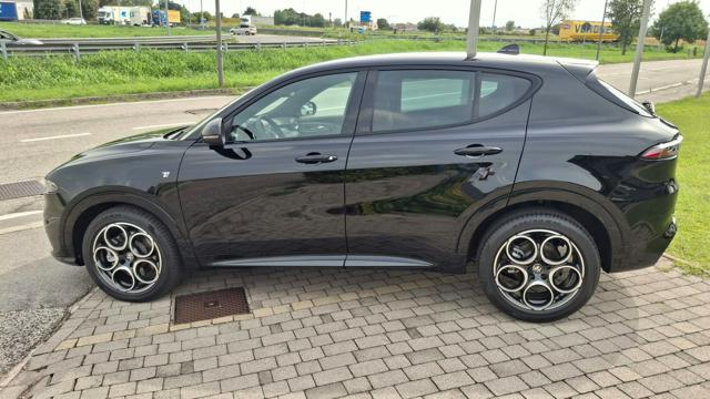 Alfa Romeo Tonale 1.5 175 CV MHEV TCT7 Ti "PELLE ROSSA" - foto 3 di 4