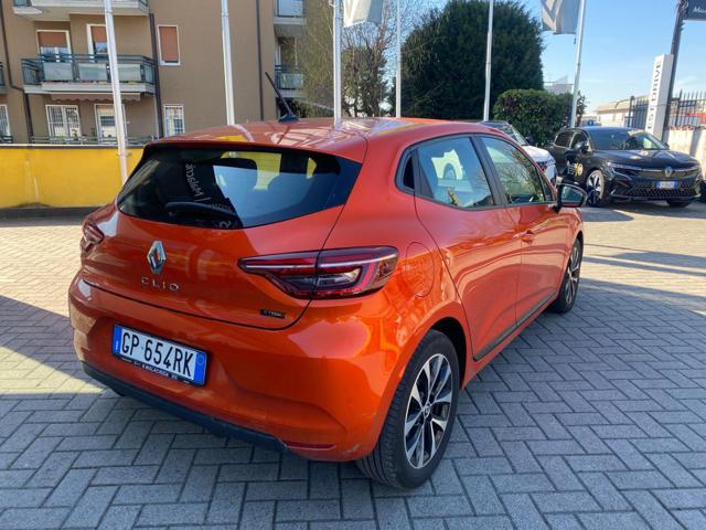 Renault Clio Full Hybrid E-Tech 145 CV 5 porte Equilibre - foto 4 di 4
