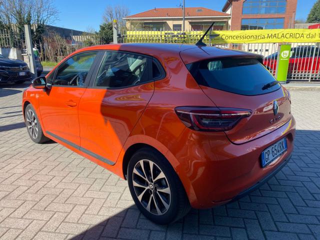 Renault Clio Full Hybrid E-Tech 145 CV 5 porte Equilibre - foto 3 di 4