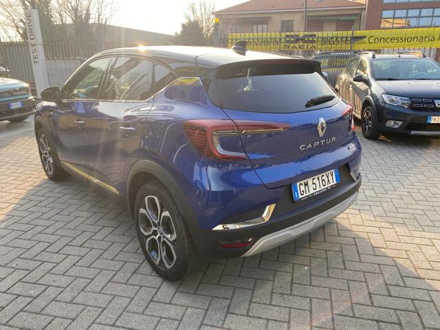 Renault Captur Plug-in Hybrid E-Tech 160 CV Techno - foto 4 di 4