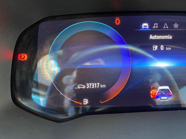 Renault Captur Plug-in Hybrid E-Tech 160 CV Techno, del 2023, 37.300 km, in vendita a Arcore (MB)