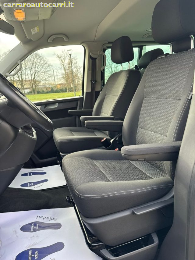Volkswagen Multivan 2.0 TDI 150CV DSG Space 4 MOTION, del 2019, 73.058 km, in vendita a Marghera (VE)
