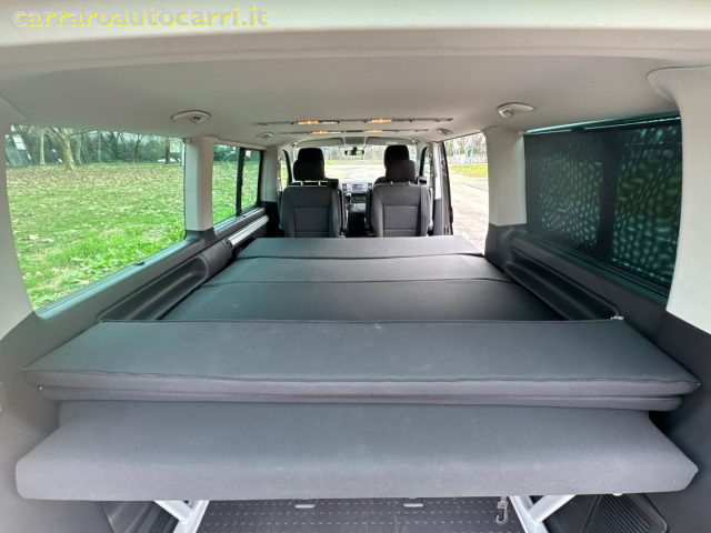 Volkswagen Multivan 2.0 TDI 150CV DSG Space 4 MOTION, del 2019, 73.058 km, in vendita a Marghera (VE)