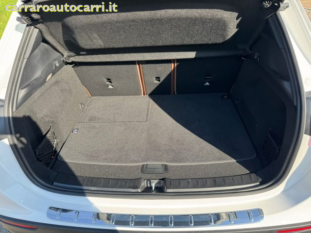 Mercedes-Benz GLA 200 d Automatic AMG Line Advanced Plus, del 2025, 3.226 km, in vendita a Marghera (VE)