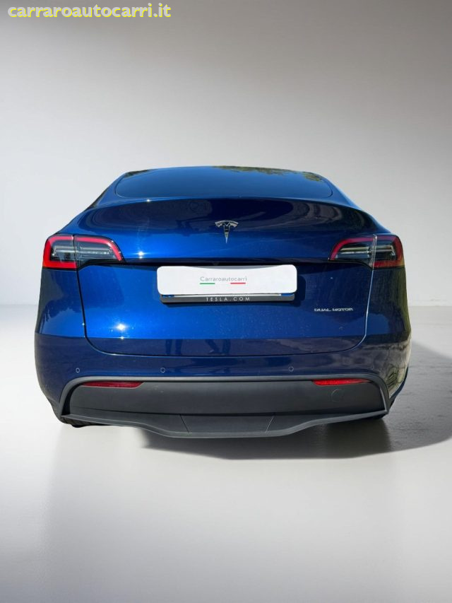 Tesla Model Y Long Range AWD - foto 4 di 4