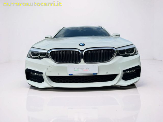 BMW 530 d xDrive Touring Msport - foto 4 di 4