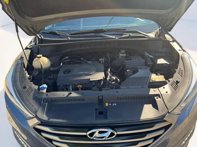 Hyundai TUCSON 1.7 CRDi Comfort - foto 3 di 4
