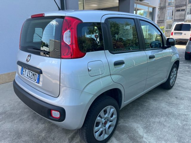 Fiat Panda 0.9 TwinAir Turbo Natural Power Lounge - foto 4 di 4