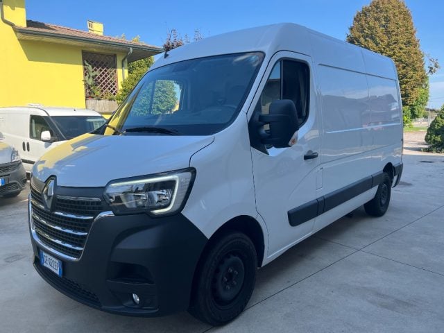 Renault Master T35 2.3 dCi 135 PM-TM Furgone Ice Plus L2 H2, del 2021, 84.000 km, in vendita a Nogarole Rocca (VR)