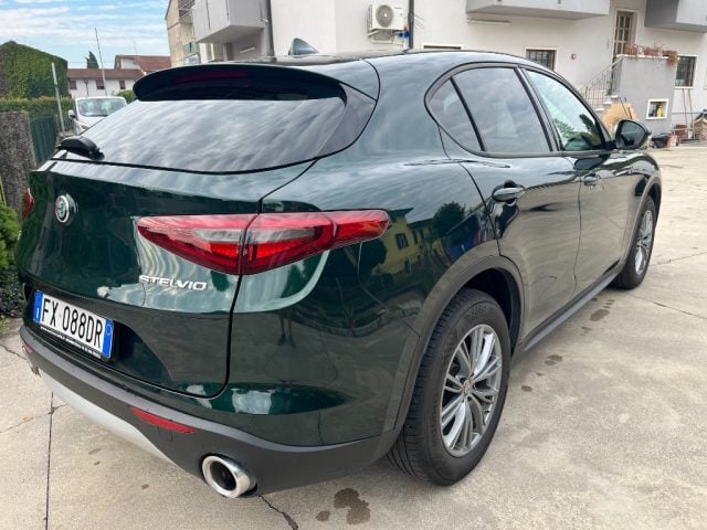 Alfa Romeo Stelvio 2.2 Turbodiesel 190 CV AT8 Q4 Business CAMBIO AUTO - foto 4 di 4