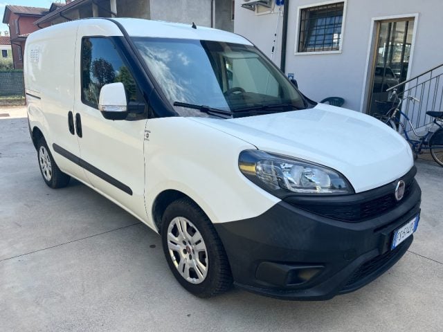 Fiat Doblo Doblò 1.6 MJT 105CV SX 3 posti IDEALE PER ANIMALI - foto 3 di 4