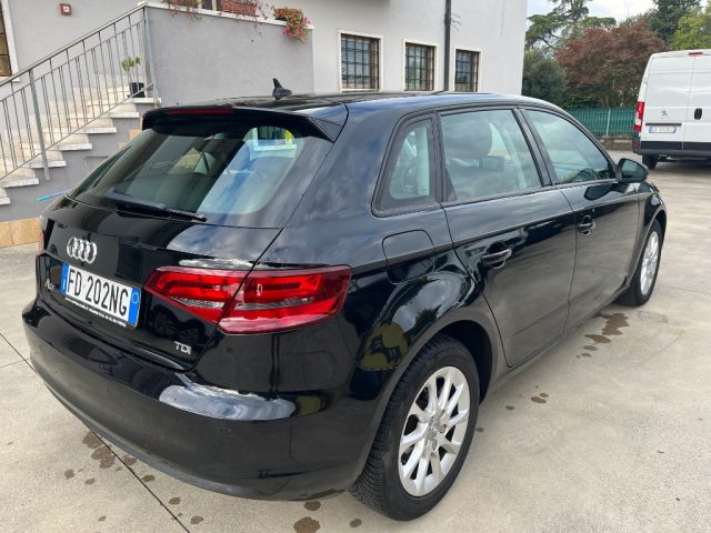 Audi A3 SPB 1.6 TDI diesel S tronic Business NAVI SENSORI - foto 4 di 4