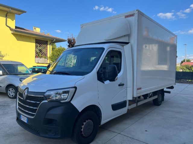 Renault Master T35 2.3 dCi 165 PL CASSA CON SPONDA IDRAULICA, del 2023, 107.000 km, in vendita a Nogarole Rocca (VR)