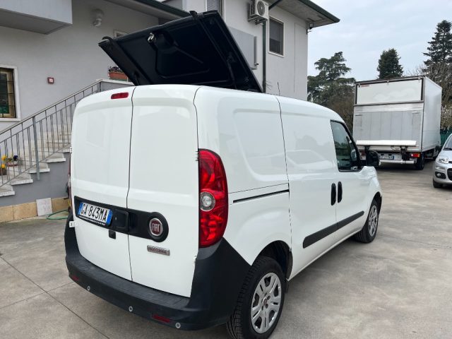 Fiat Doblo Doblò 1.6 3 POSTI APERTURA TETTO NAVI RETROCAMERA - foto 4 di 4