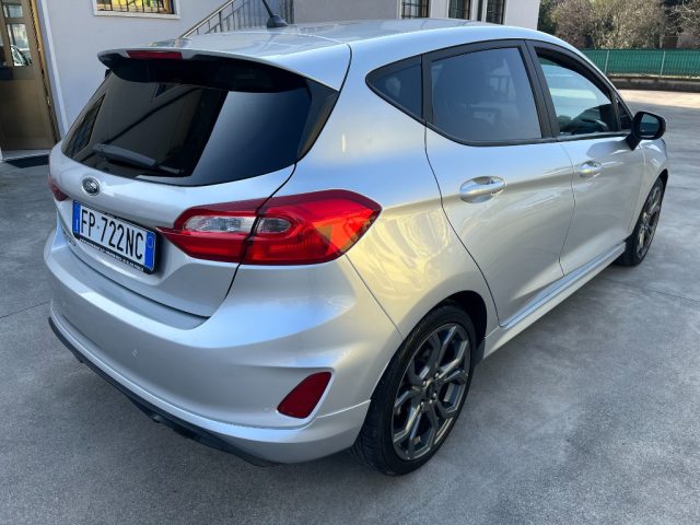 Ford Fiesta 1.0 Ecoboost 125 CV 5 porte ST-Line - foto 4 di 4