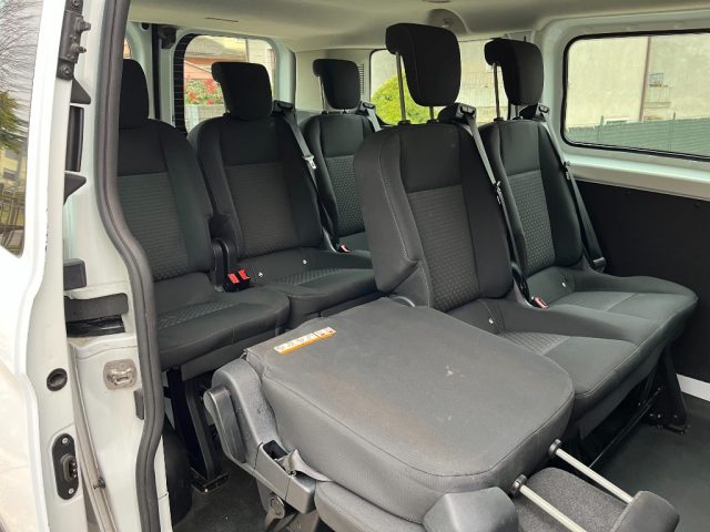 Ford Transit Custom 320 2.0 EcoBlue 130 PC Combi Trend 9 POSTI, del 2022, 116.000 km, in vendita a Nogarole Rocca (VR)