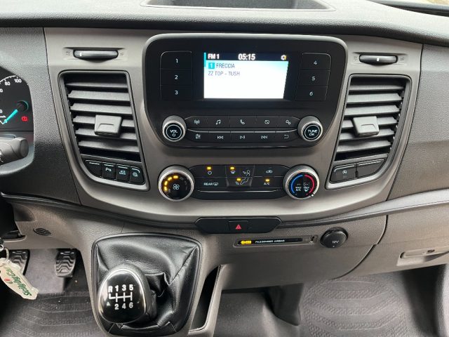 Ford Transit Custom 320 2.0 EcoBlue 130 PC Combi Trend 9 POSTI, del 2022, 116.000 km, in vendita a Nogarole Rocca (VR)
