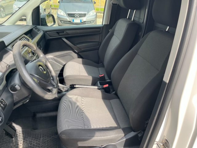 Volkswagen Caddy 2.0 TDI 102 CV DSG Furgone Business Advanced, del 2020, 113.000 km, in vendita a Nogarole Rocca (VR)