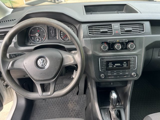 Volkswagen Caddy 2.0 TDI 102 CV DSG Furgone Business Advanced, del 2020, 113.000 km, in vendita a Nogarole Rocca (VR)
