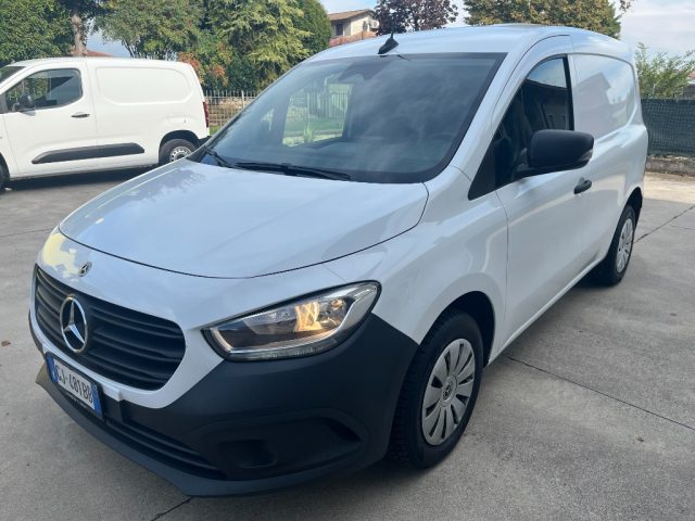 Mercedes-Benz Citan 1.5 112 CDI Furgone Long, del 2022, 152.000 km, in vendita a Nogarole Rocca (VR)