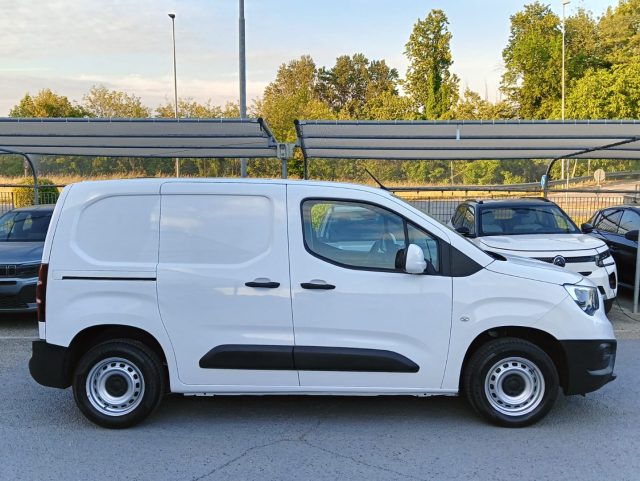 Opel Combo Cargo 1.5 Diesel 100CV PC L1 - foto 3 di 4