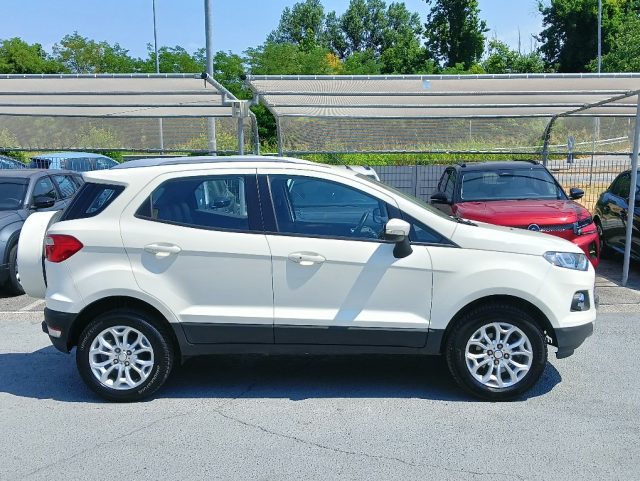 Ford EcoSport 1.5 110 CV Titanium - foto 4 di 4