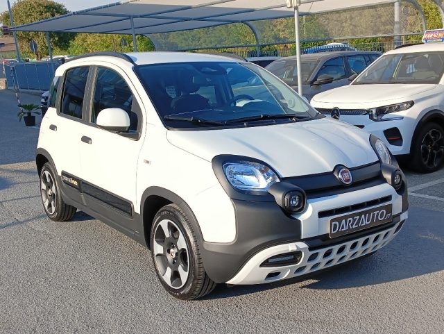 Fiat Panda Pandina Cross 1.0 Hybrid - foto 3 di 22