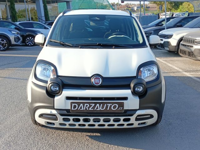 Fiat Panda Pandina Cross 1.0 Hybrid - foto 2 di 22