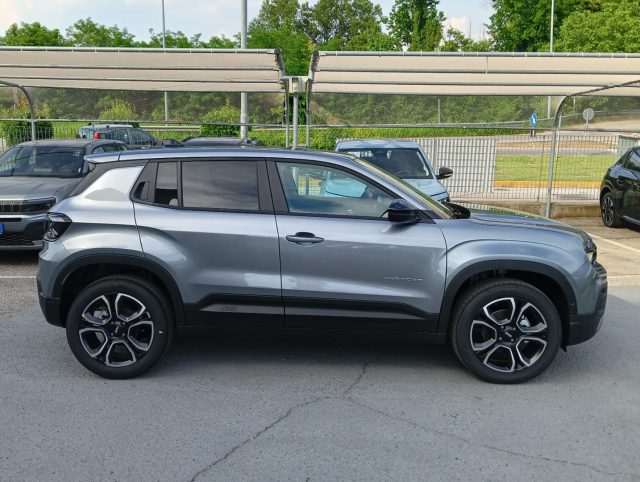 Jeep Avenger 1.2 GPL/B Turbo 100 CV Summit - foto 4 di 25