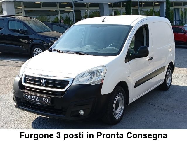 Peugeot Partner BlueHDi 100 L1 Furgone 3 posti Premium, del 2016, 255.900 km, in vendita a Desenzano Del Garda (BS)