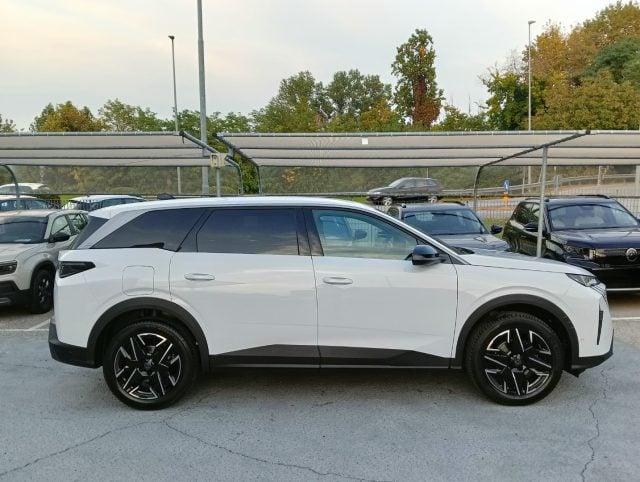Peugeot 5008 Allure Business Hybrid 145 e-DCS6 7 Posti - foto 4 di 4