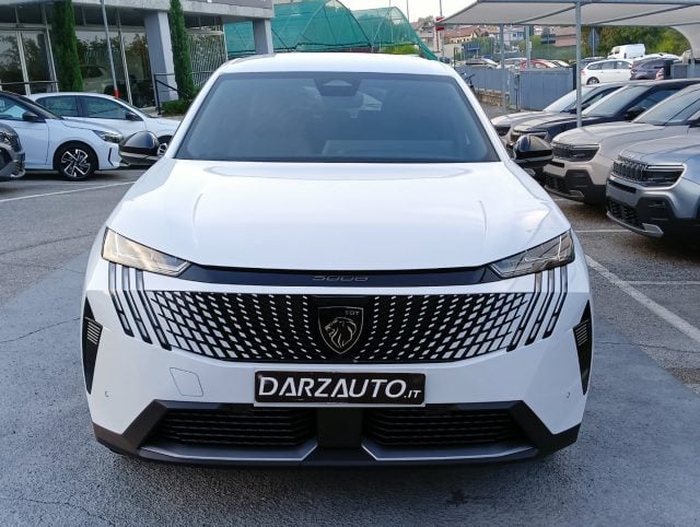 Peugeot 5008 Allure Business Hybrid 145 e-DCS6 7 Posti - foto 2 di 4