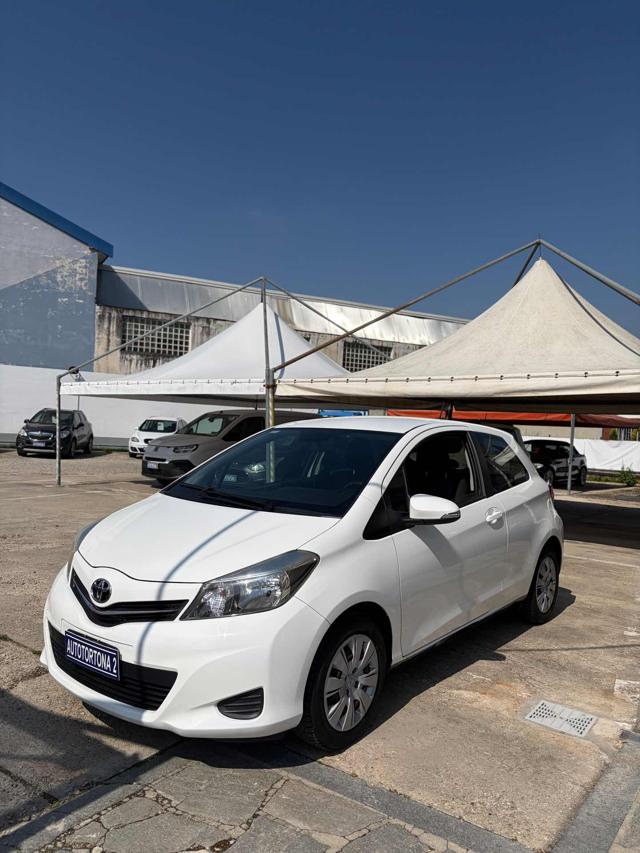Toyota Yaris 1.0 3 porte Cool usato a TORINO