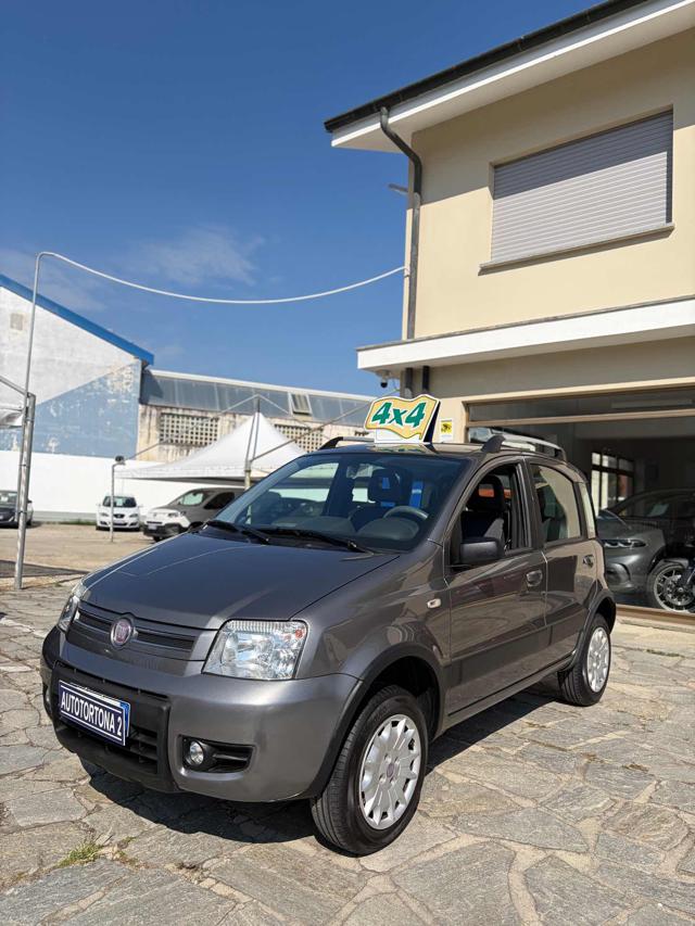 Fiat Panda 1.2 4x4 Climbing - foto 3 di 4