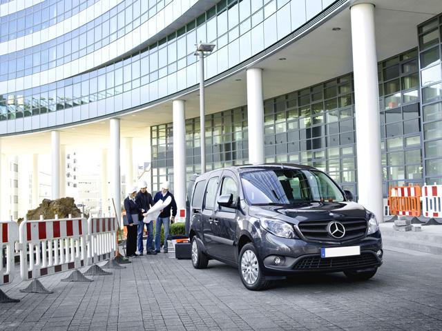 Mercedes-Benz Citan 1.5CDI S&S Tourer Trend 5 posti usato a TORINO