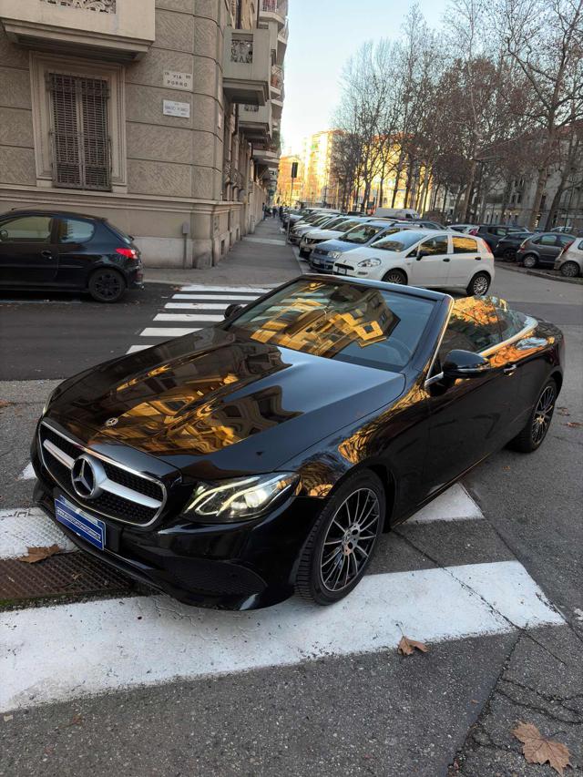 Mercedes-Benz E 220 d Auto Cabrio Sport - foto 2 di 4