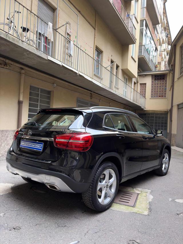 Mercedes-Benz GLA 180 d Sport PELLE-LED-NAVI!!!! - foto 4 di 4