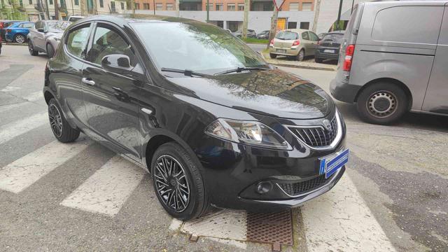 Lancia Ypsilon 1.0 FireFly 5 porte S&S Hybrid Gold usato a TORINO