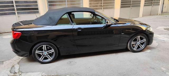 BMW 220 d Cabrio Sport PELLE-NAVI-LED-AUTOMATICA usato a TORINO