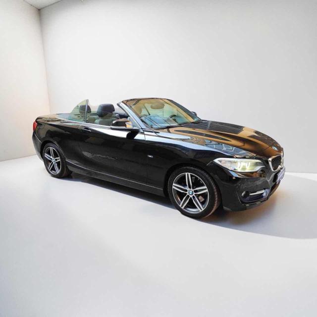 BMW 220 d Cabrio Sport PELLE-NAVI-LED-AUTOMATICA usato a TORINO