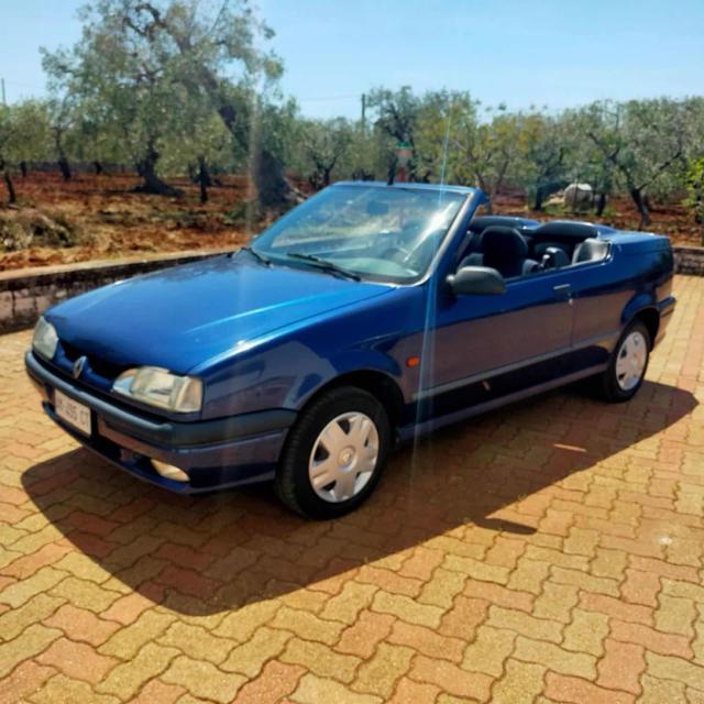 Renault R 19 1.8 SPI cat Cabriolet usato a TORINO