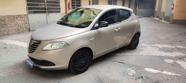 Lancia Ypsilon 1.2 69 CV 5 porte Elefantino, del 2014, 115.000 km, in vendita a Torino (TO)