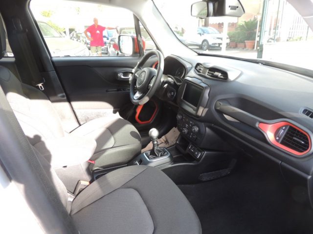 Jeep Renegade 1.6 Mjt 120 CV Longitude - foto 3 di 4