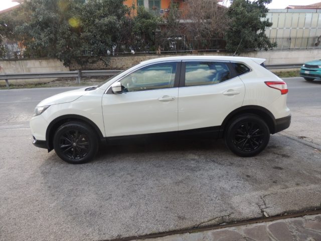 Nissan Qashqai 1.6 dCi 4WD Acenta Premium - foto 4 di 4