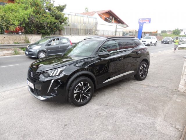 Peugeot 2008 BlueHDi 110 S&S GT - foto 3 di 4